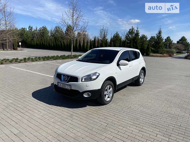 2012 nissan qashqai