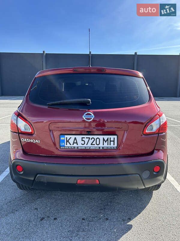 2012 nissan qashqai
