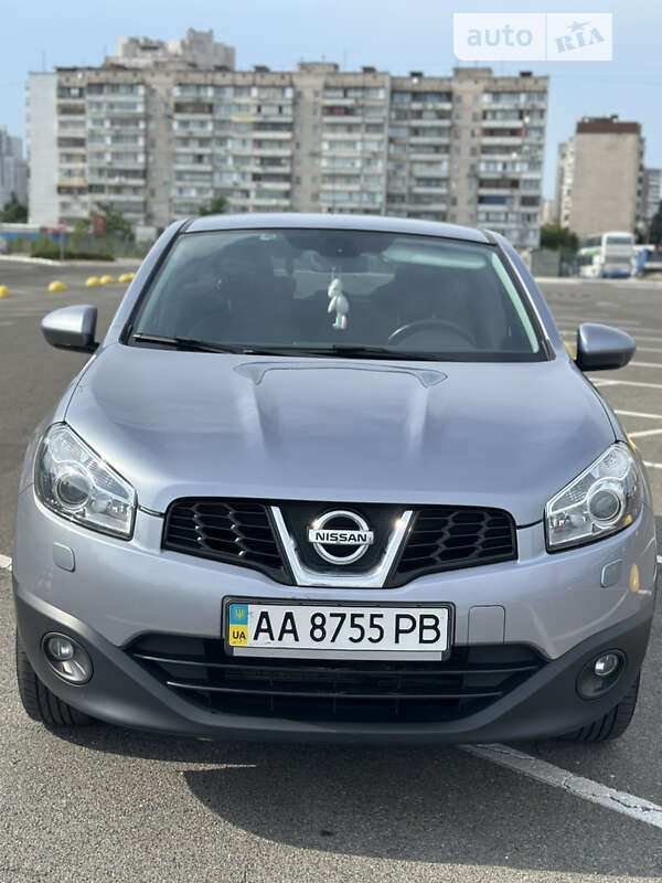 2012 nissan qashqai
