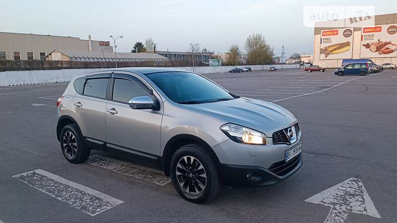 2012 nissan qashqai
