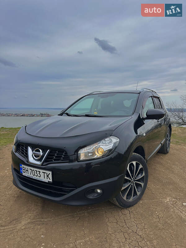 2012 nissan qashqai