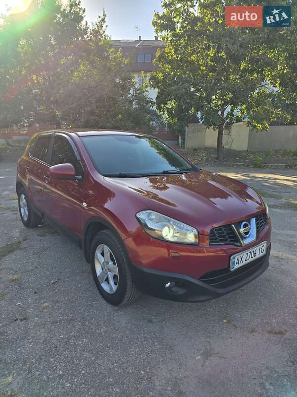 2012 nissan qashqai