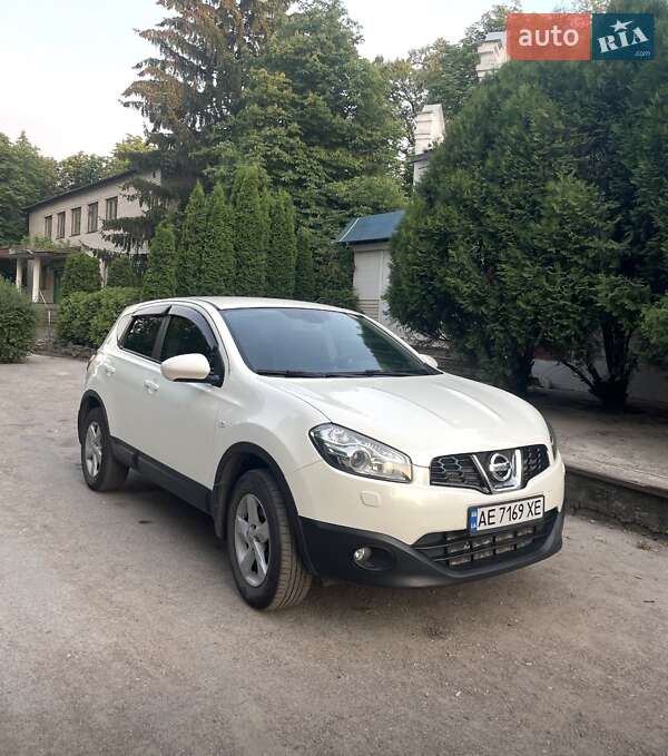 2012 nissan qashqai