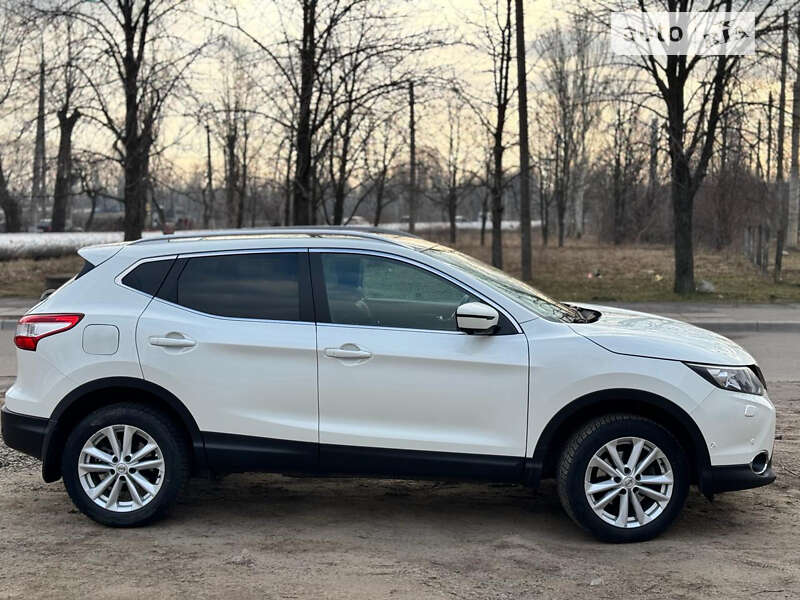 2015 nissan qashqai