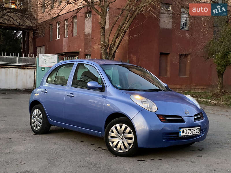 2003 nissan micra