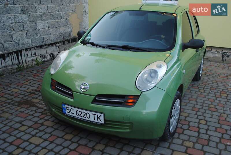 2003 nissan micra