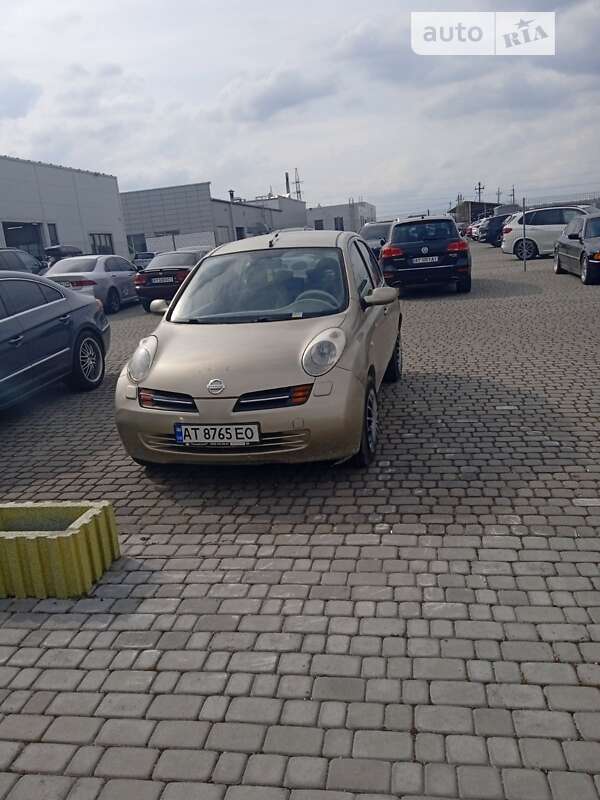 2004 nissan micra