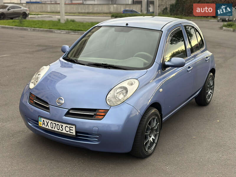 2004 nissan micra