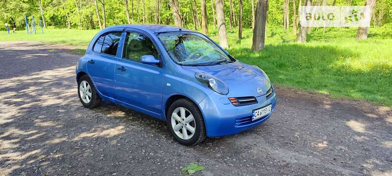 2004 nissan micra