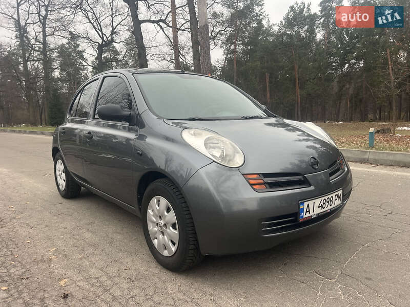 2004 nissan micra