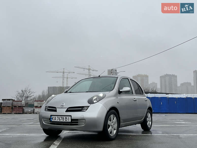 2005 nissan micra