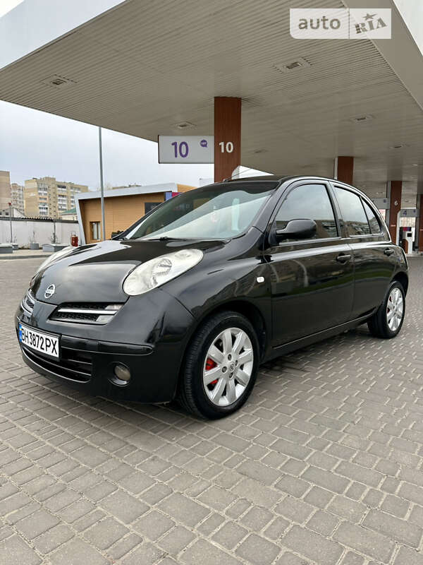 2005 nissan micra