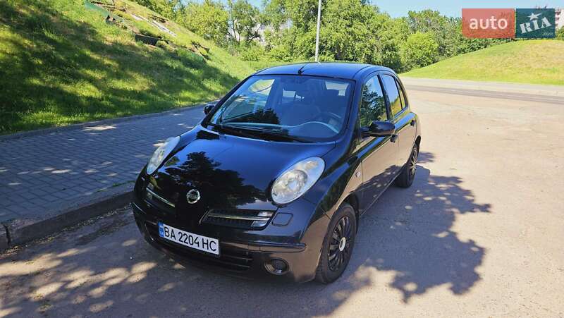 2005 nissan micra