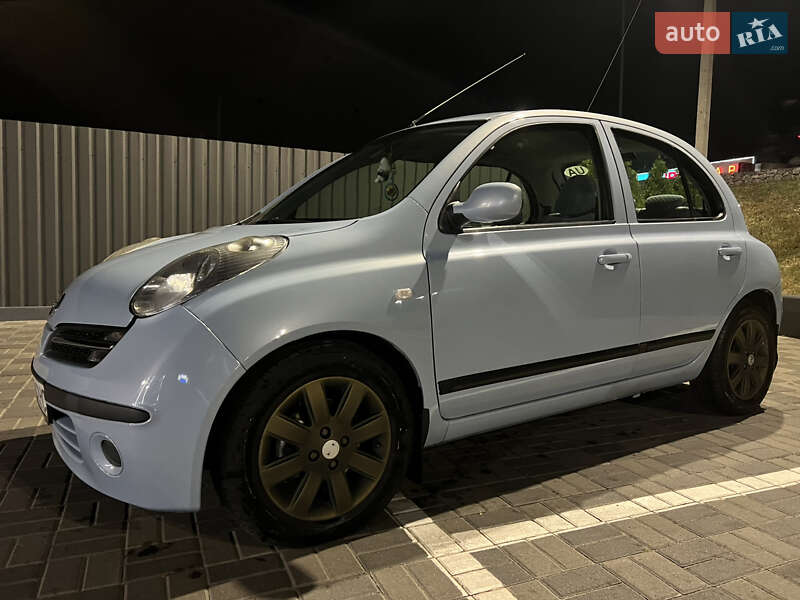 2005 nissan micra