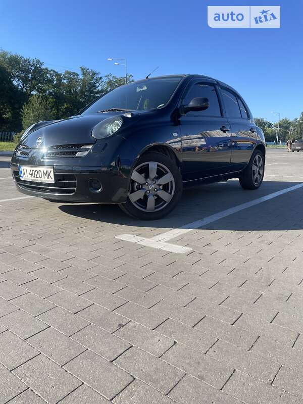 2005 nissan micra
