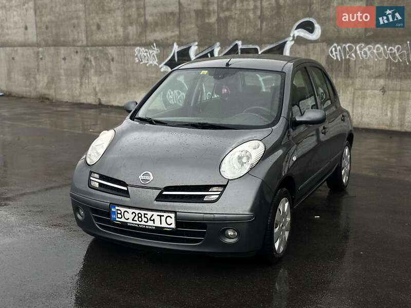 2005 nissan micra
