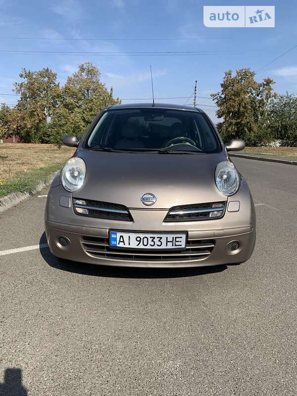 2005 nissan micra