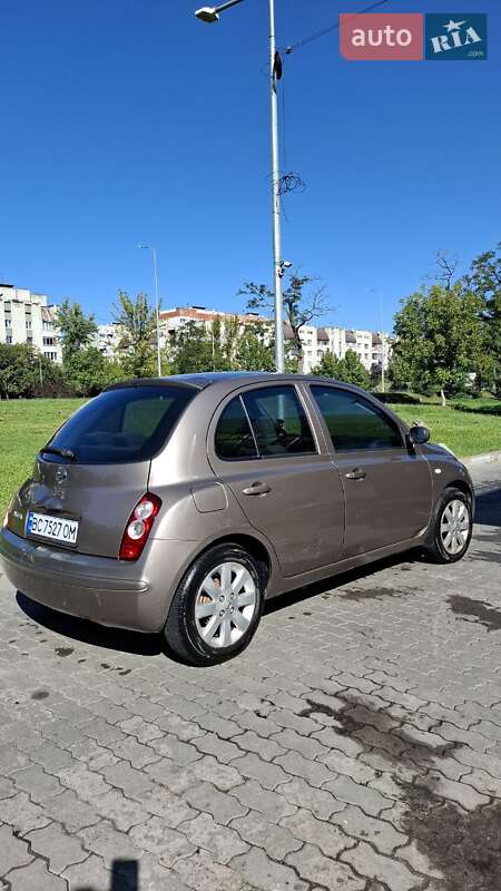 2005 nissan micra