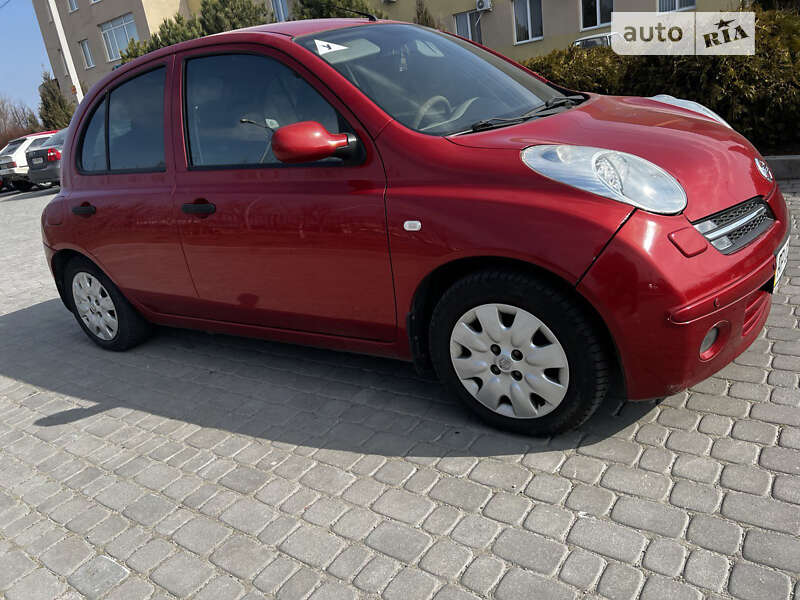 2005 nissan micra