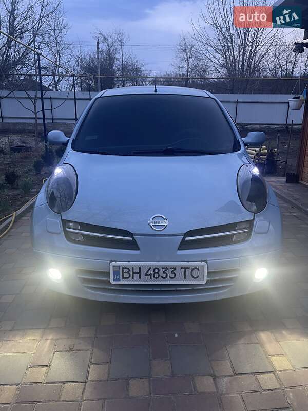 2006 nissan micra