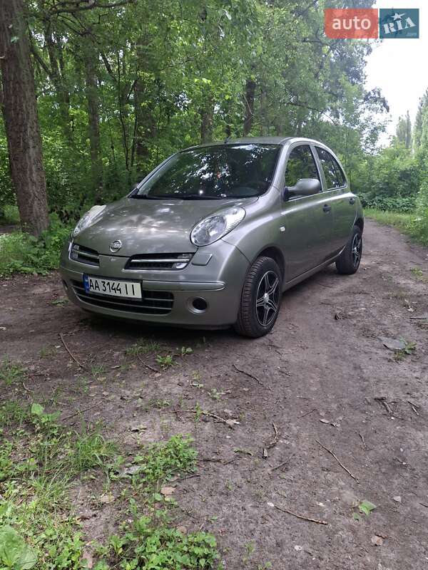 2006 nissan micra