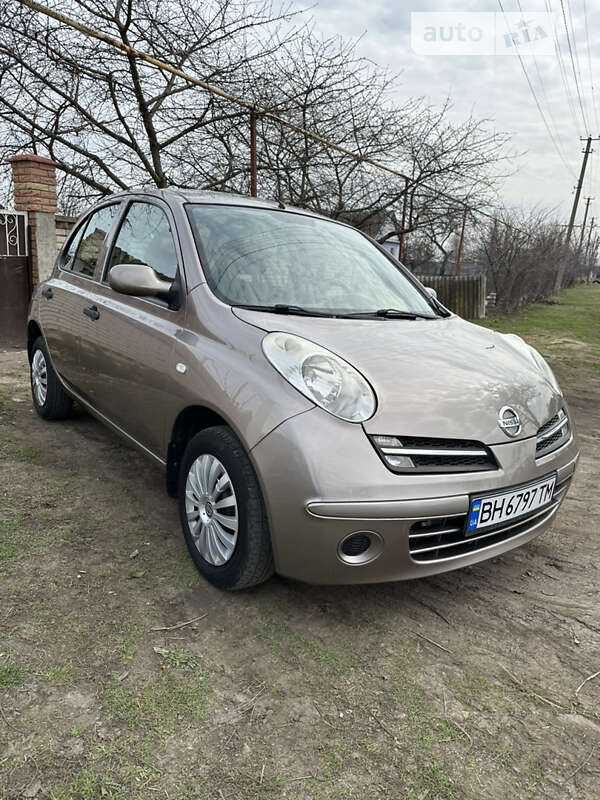 2007 nissan micra