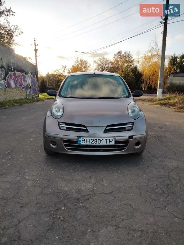 2007 nissan micra