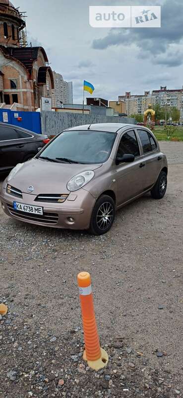 2007 nissan micra