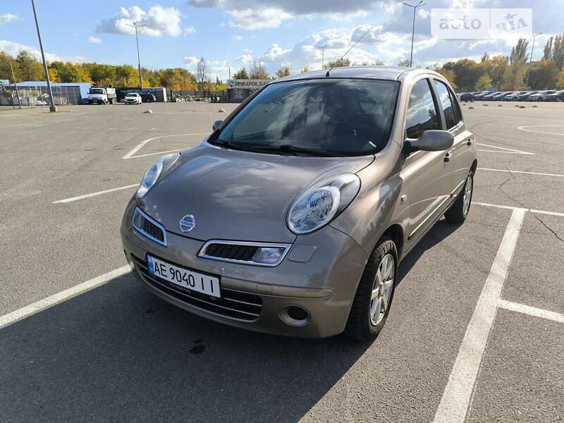 2008 nissan micra