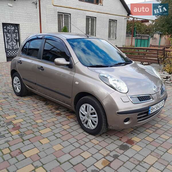 2008 nissan micra