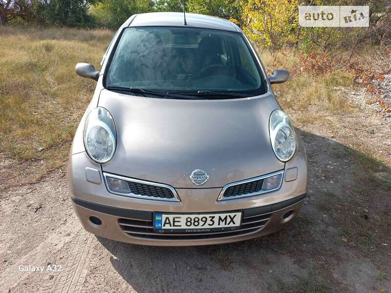2008 nissan micra