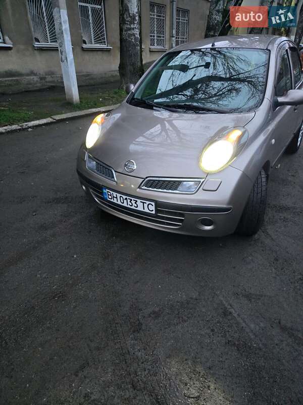 2008 nissan micra