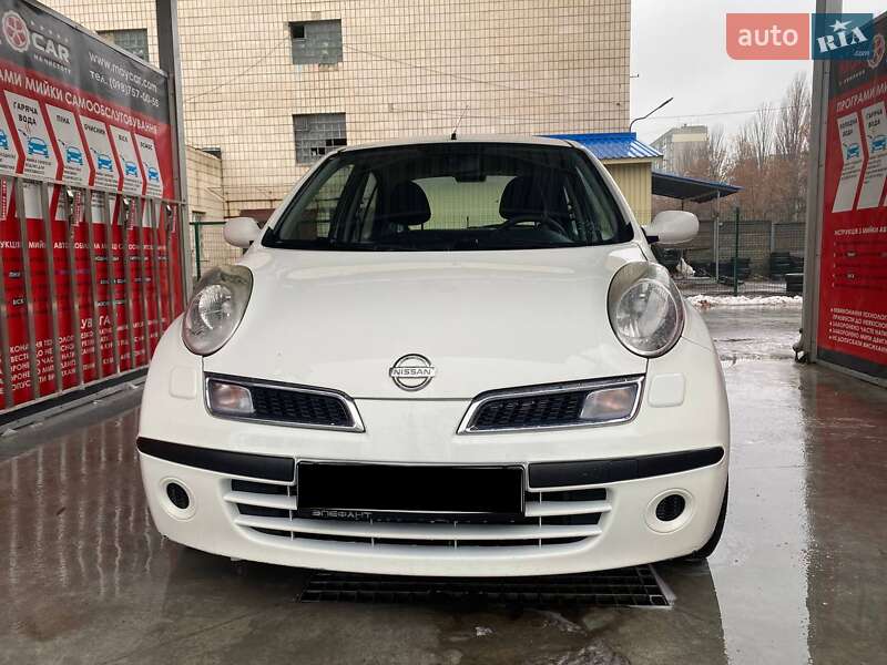 2008 nissan micra