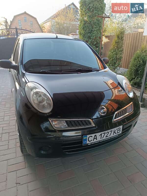 2009 nissan micra