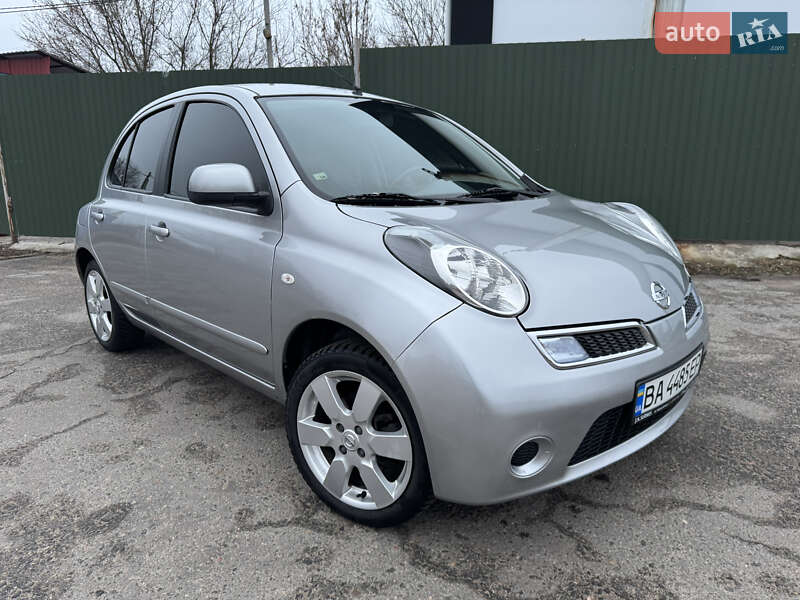 2009 nissan micra
