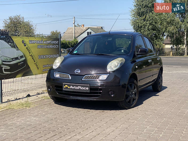 2010 nissan micra