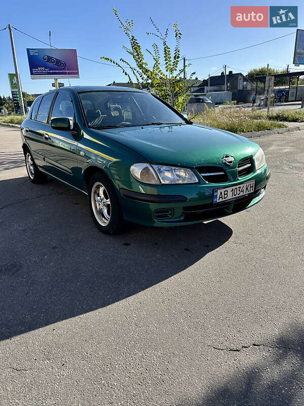 2001 nissan almera