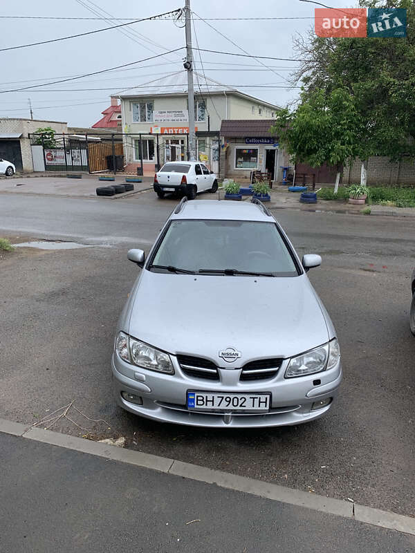 2001 nissan almera