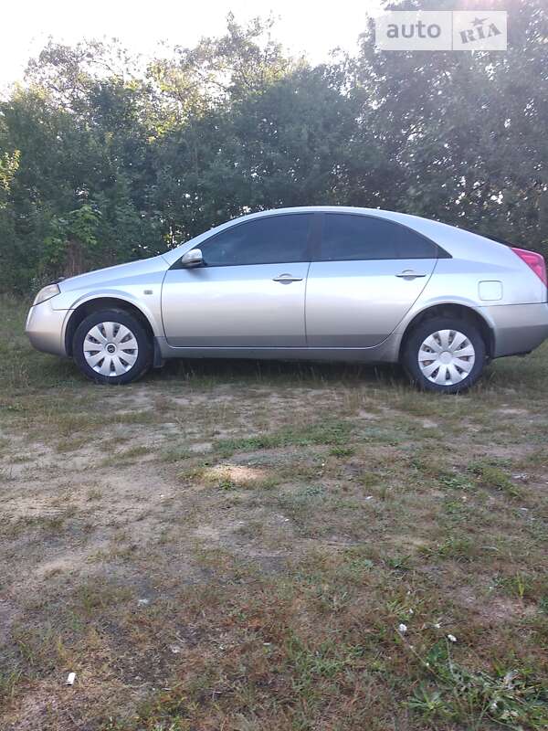 2003 nissan primera