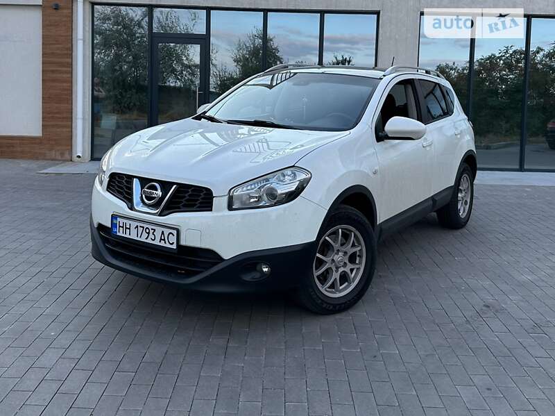 2010 nissan qashqai
