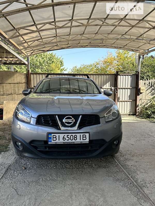 2010 nissan qashqai
