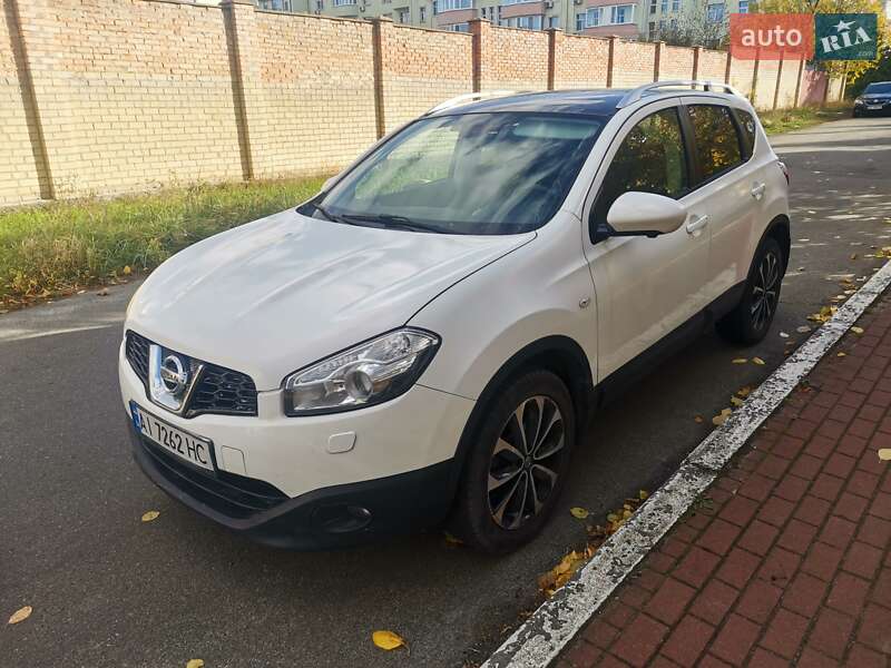 2012 nissan qashqai