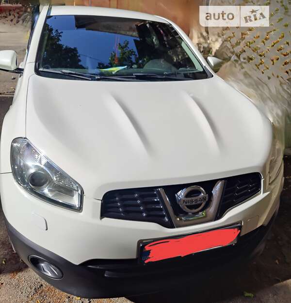 2012 nissan qashqai