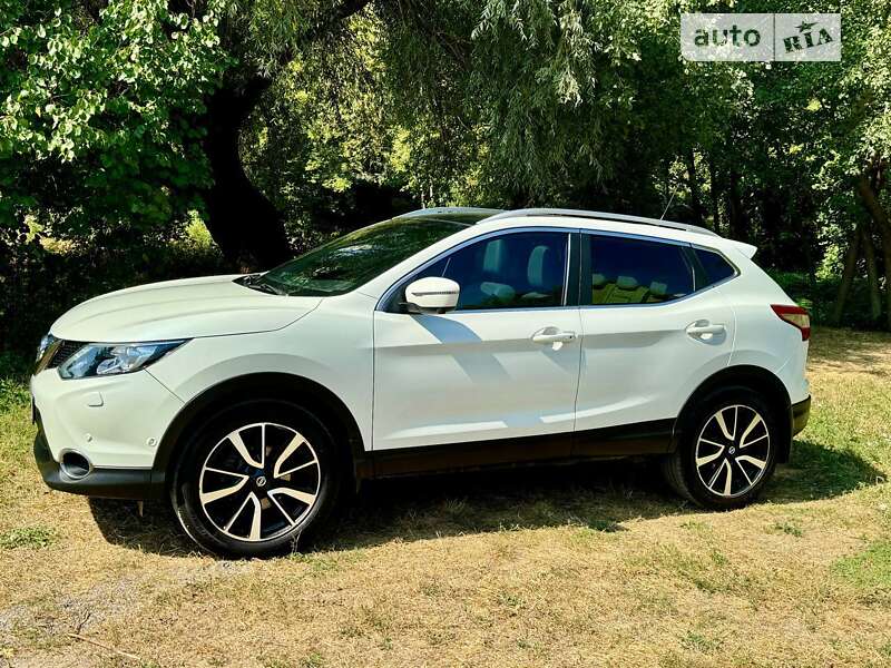 2016 nissan qashqai