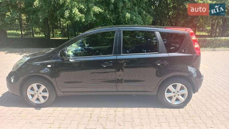 2006 nissan note