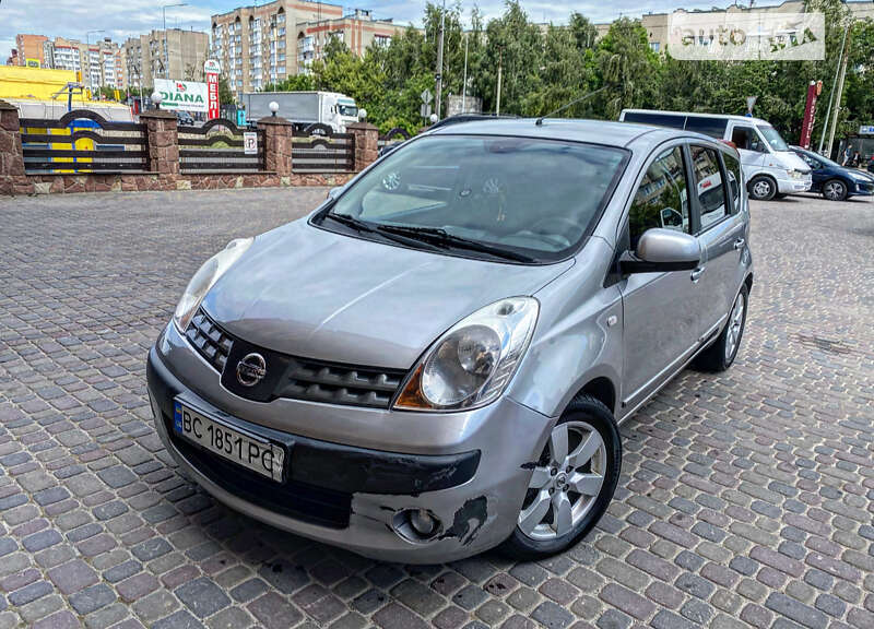 2006 nissan note