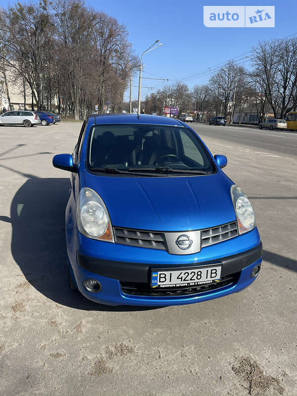 2006 nissan note