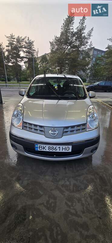 2006 nissan note