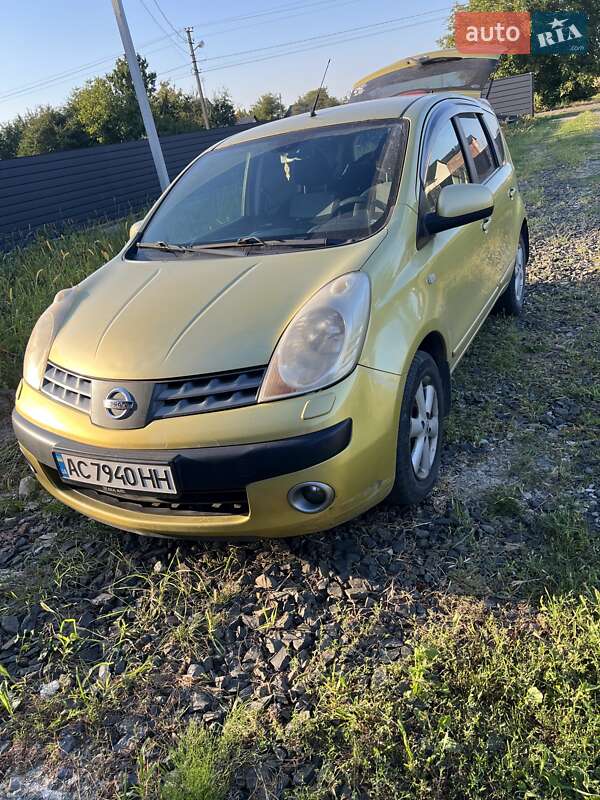 2006 nissan note