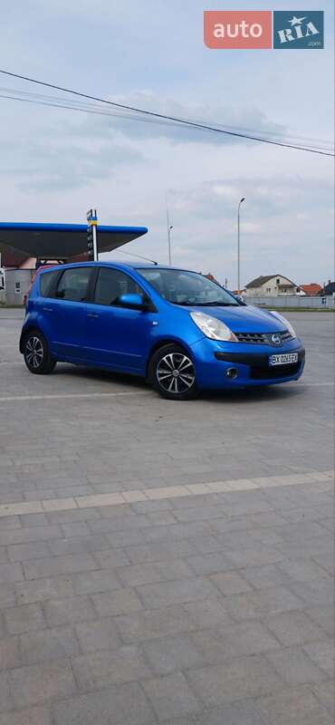 2006 nissan note